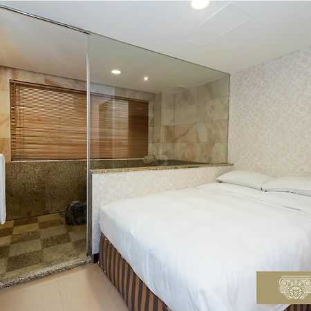 Royal Seasons Hotel Beitou Taipei Exterior foto