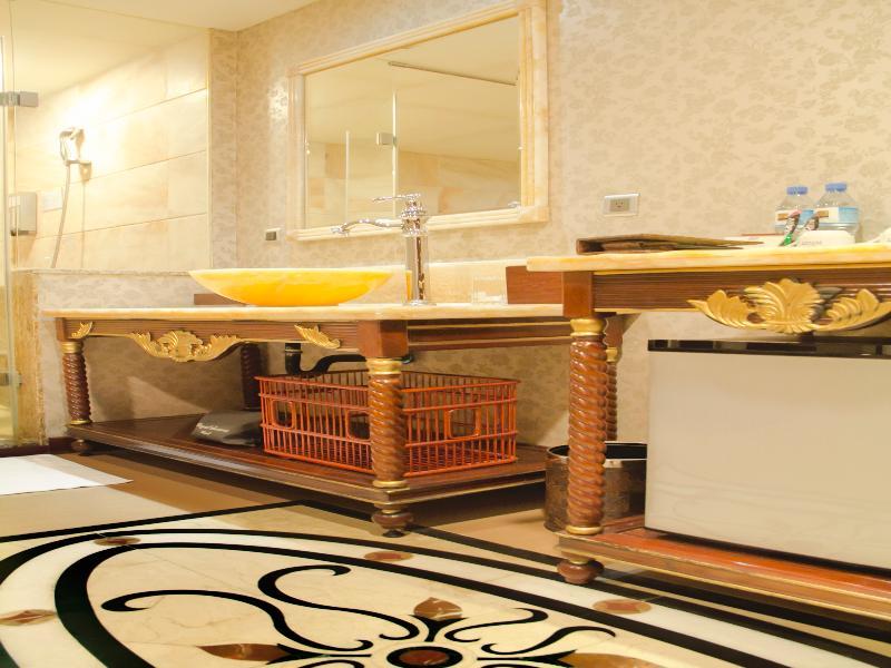 Royal Seasons Hotel Beitou Taipei Exterior foto