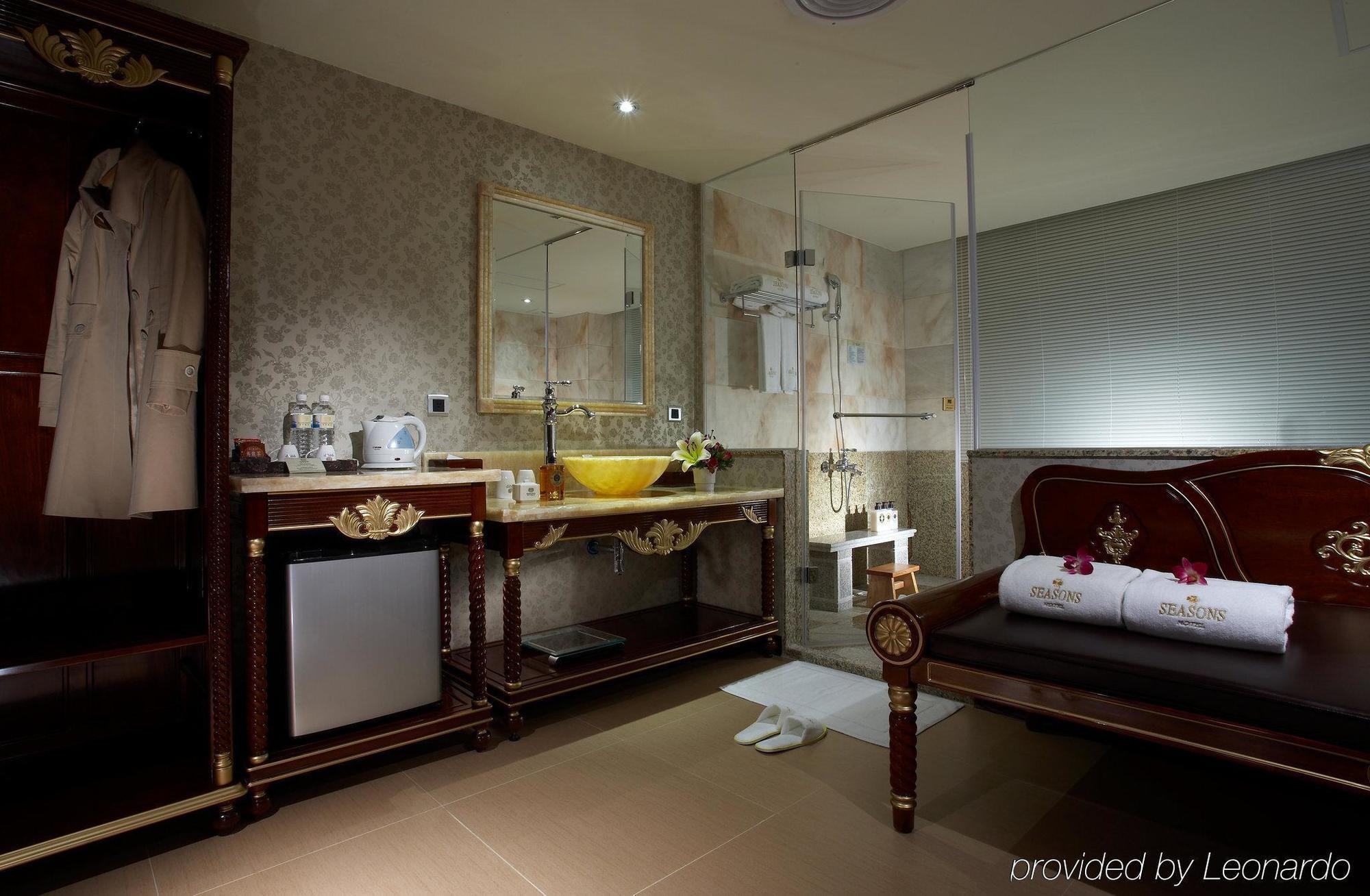 Royal Seasons Hotel Beitou Taipei Exterior foto