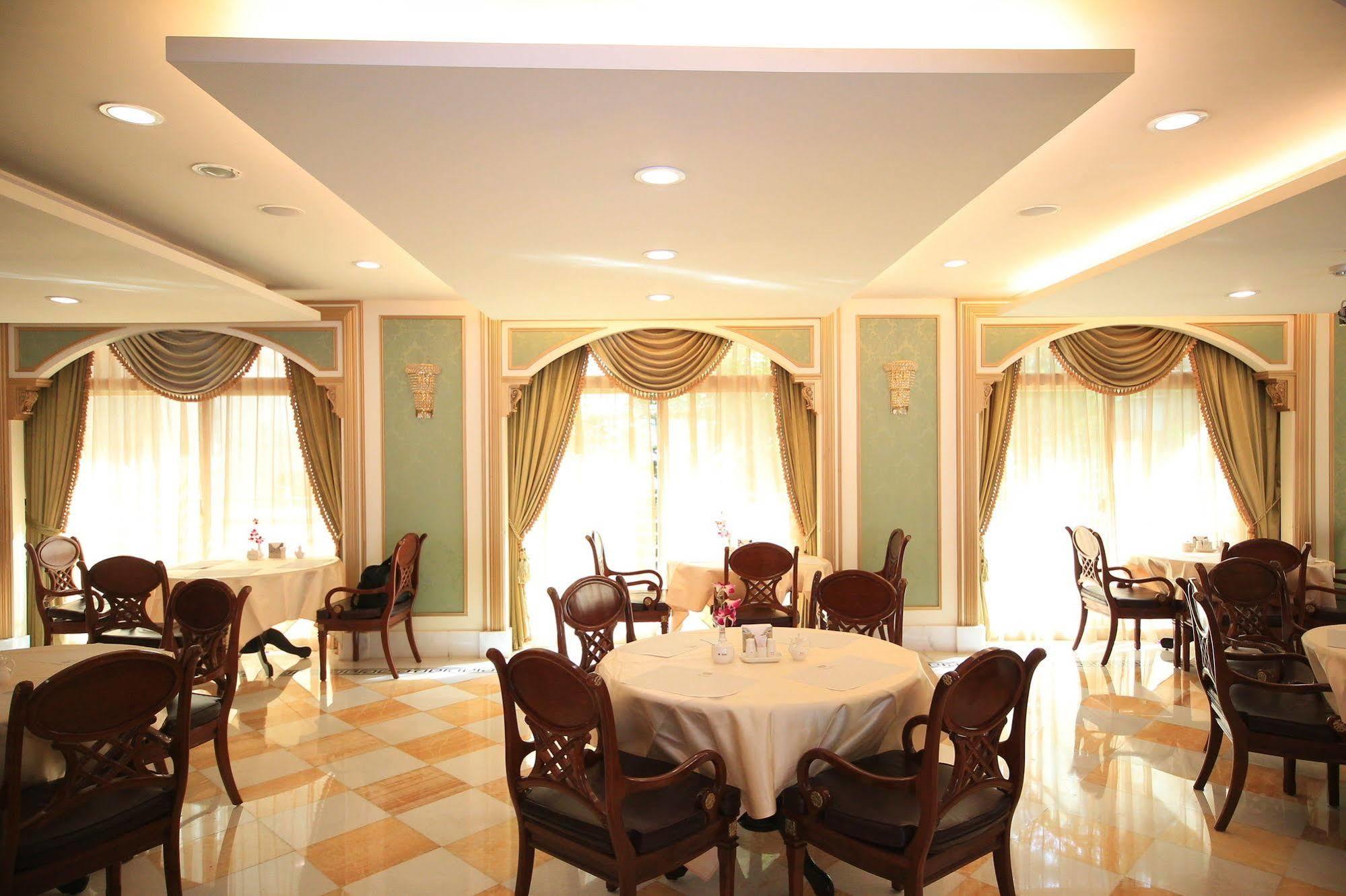 Royal Seasons Hotel Beitou Taipei Exterior foto