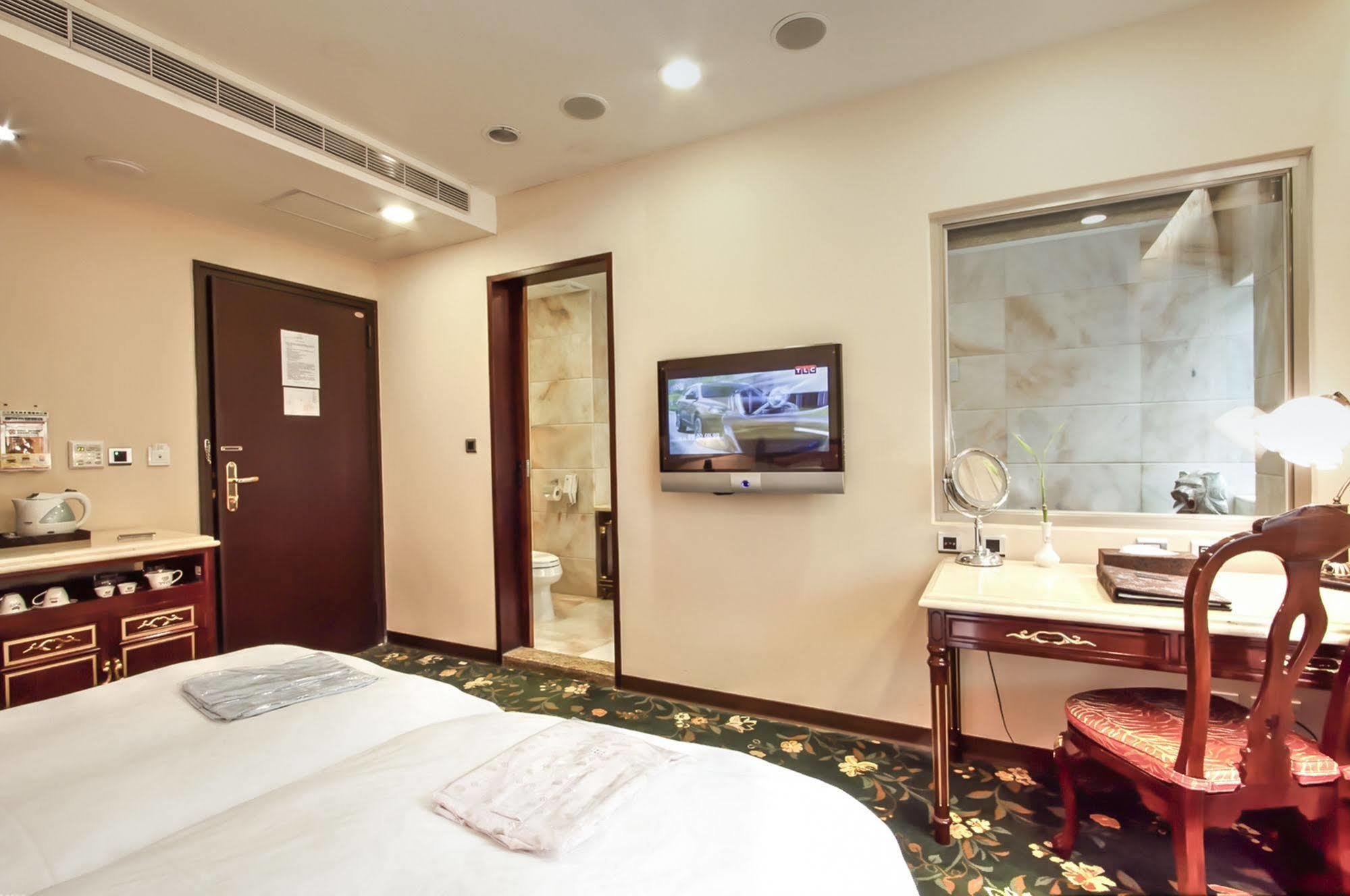 Royal Seasons Hotel Beitou Taipei Exterior foto
